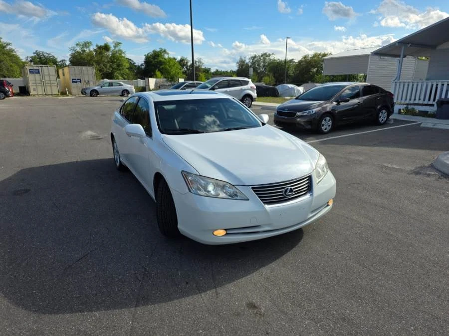 2009 Lexus ES 5th Gen - Image 3 of 11