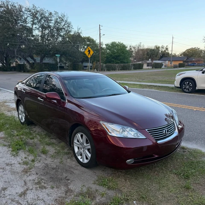 2009 Lexus ES 5th Gen - Image 2 of 7