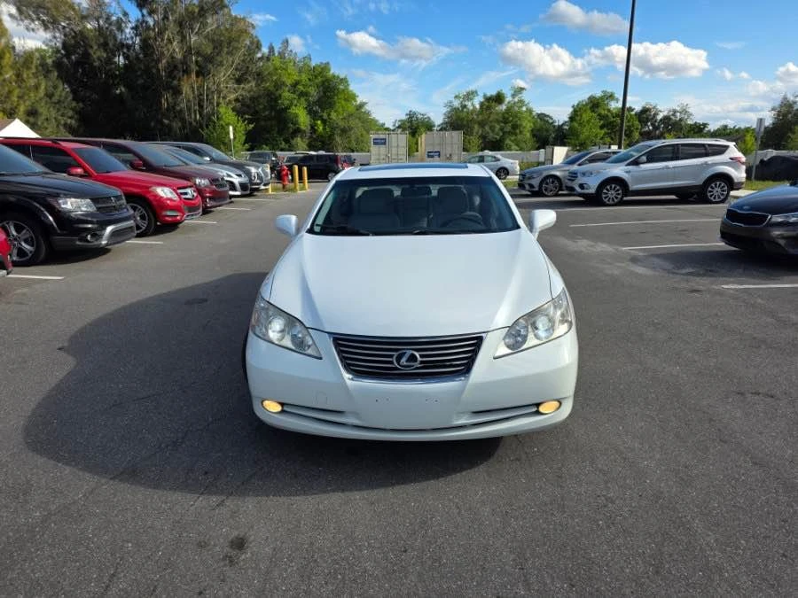 2009 Lexus ES 5th Gen - Image 2 of 11
