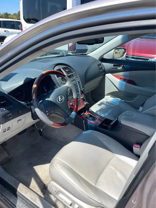2009 Lexus ES 5th Gen - Image 6 of 10