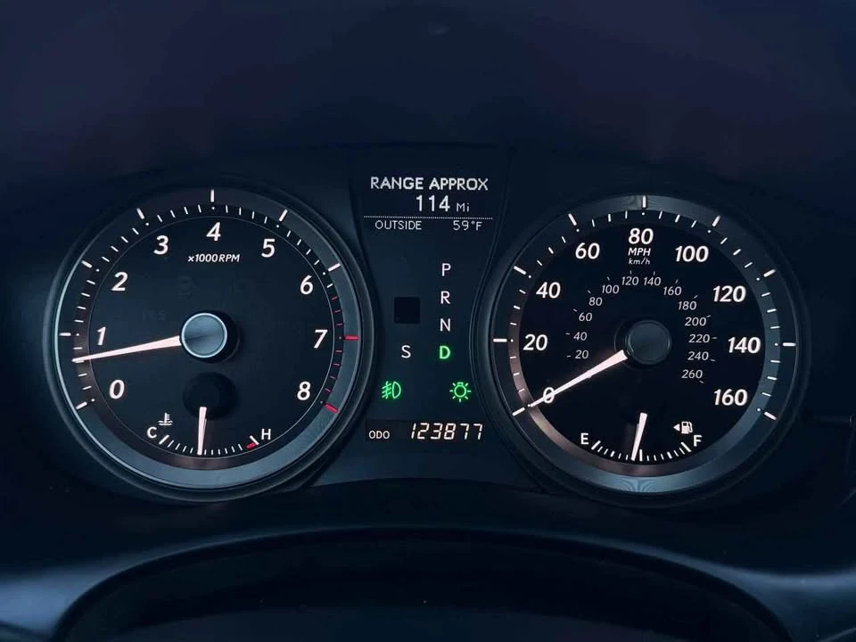 2009 Lexus ES 5th Gen - Image 16 of 19