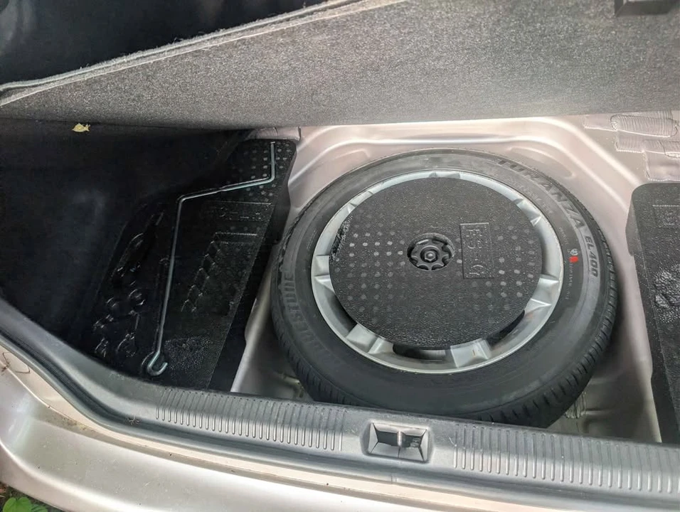 2009 Lexus ES 5th Gen - Image 7 of 14