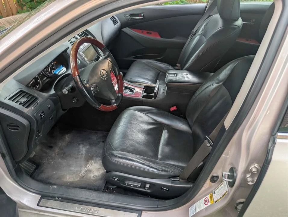 2009 Lexus ES 5th Gen - Image 4 of 14