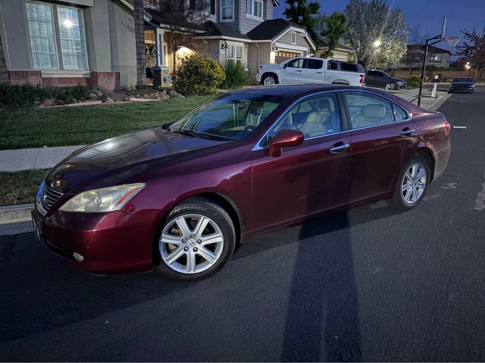 2009 Lexus ES 5th Gen - Image 2 of 9
