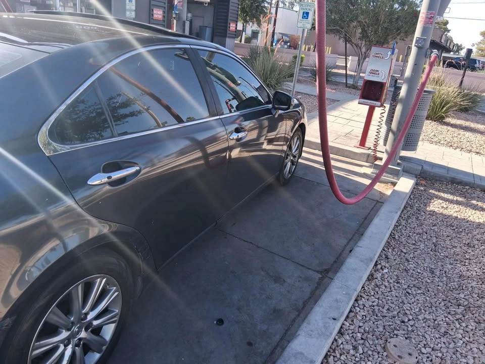 2009 Lexus ES 5th Gen - Image 3 of 4