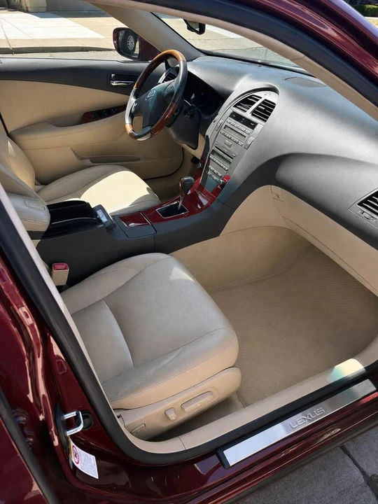 2009 Lexus ES 5th Gen - Image 6 of 9