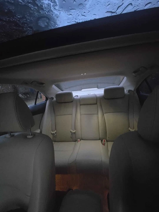 2009 Lexus ES 4th Gen - Image 5 of 7