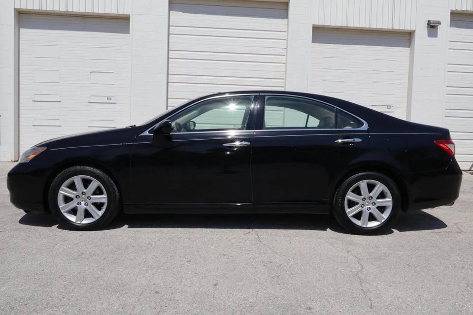 2009 Lexus ES 5th Gen - Image 3 of 14