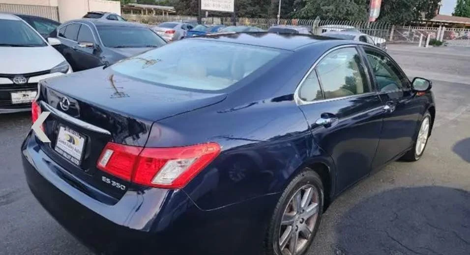 2009 Lexus ES 5th Gen - Image 4 of 12