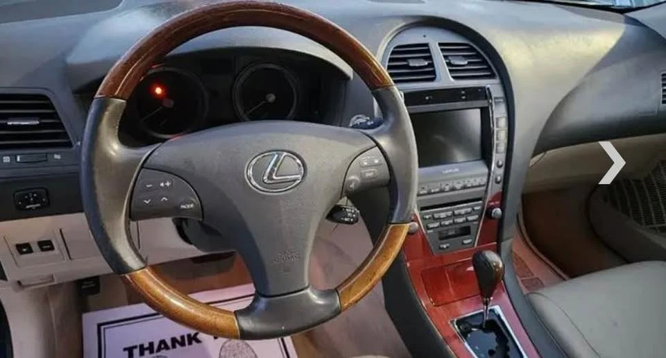 2009 Lexus ES 5th Gen - Image 7 of 12