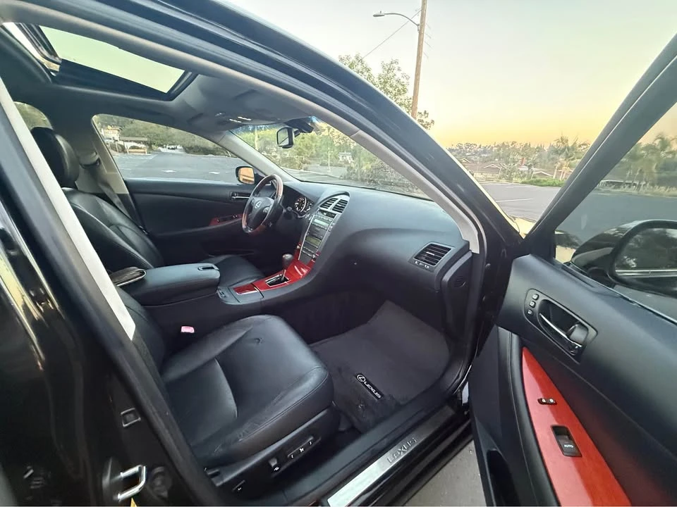 2009 Lexus ES 5th Gen - Image 7 of 13