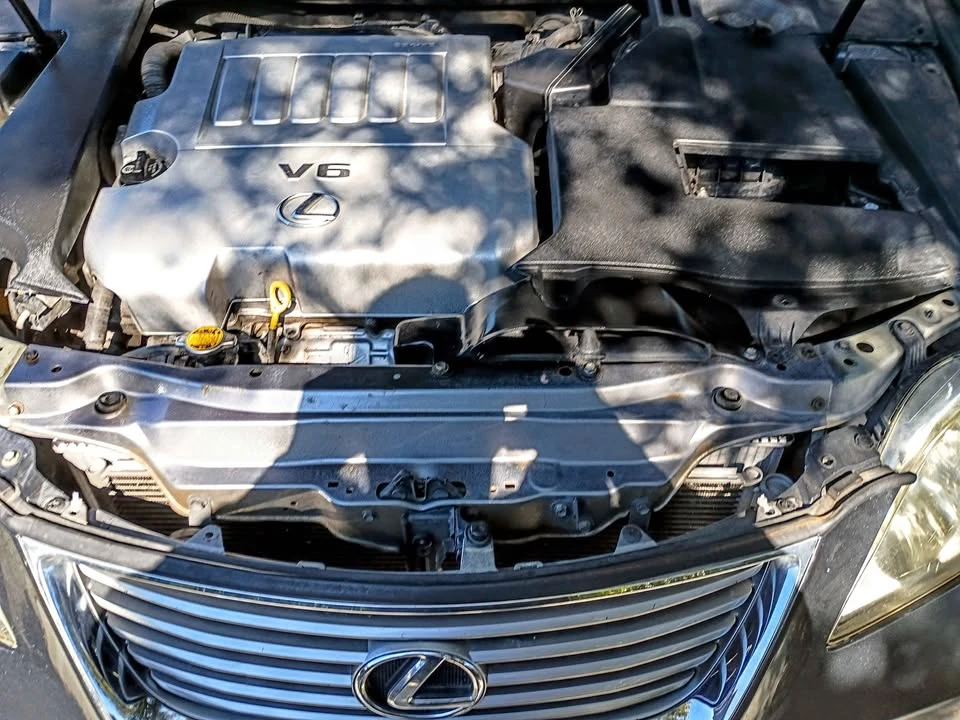 2009 Lexus ES 4th Gen - Image 5 of 15