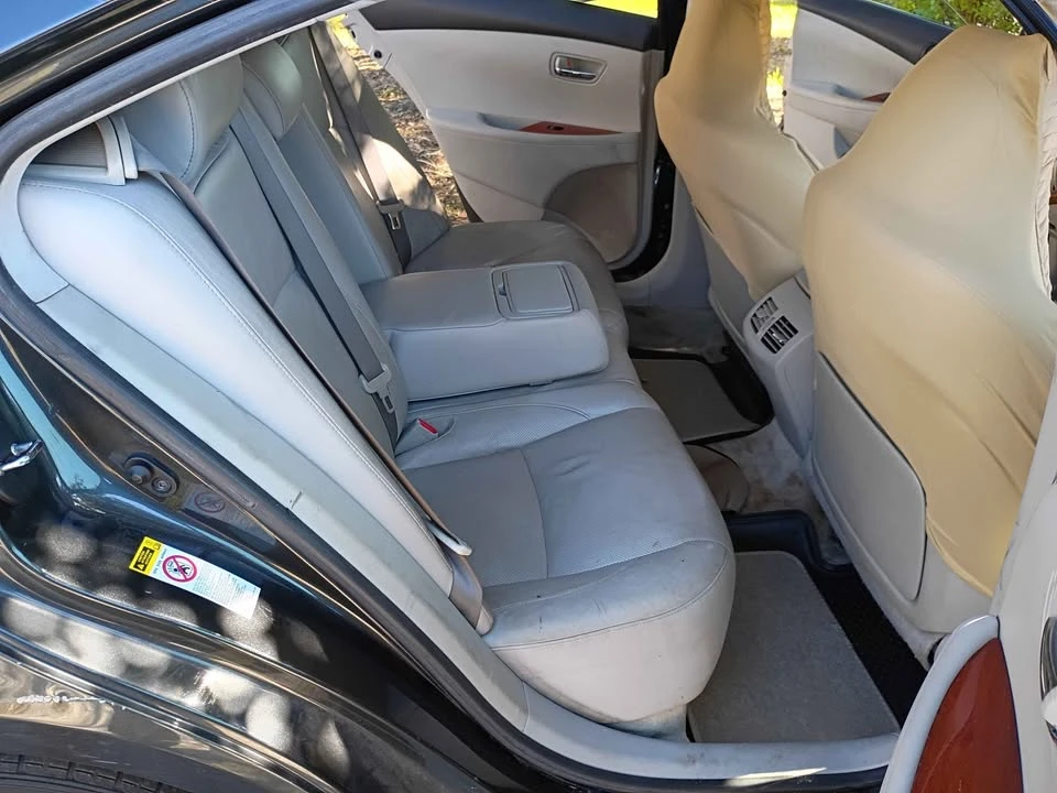 2009 Lexus ES 4th Gen - Image 12 of 15