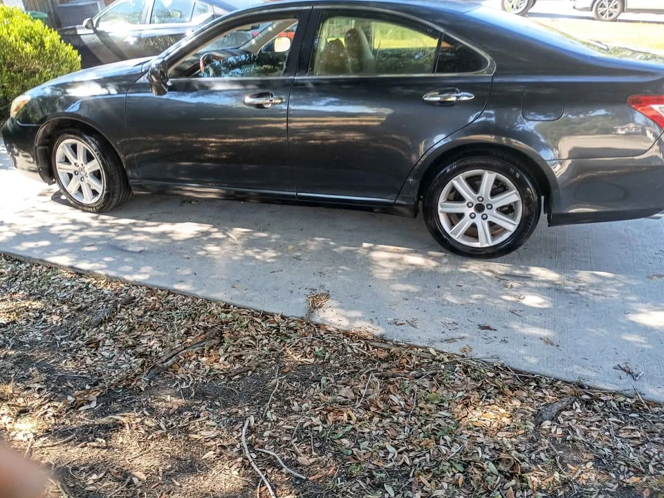 2009 Lexus ES 4th Gen - Image 6 of 15