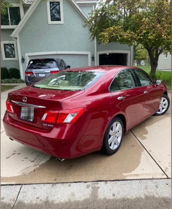 2009 Lexus ES 4th Gen - Image 4 of 11