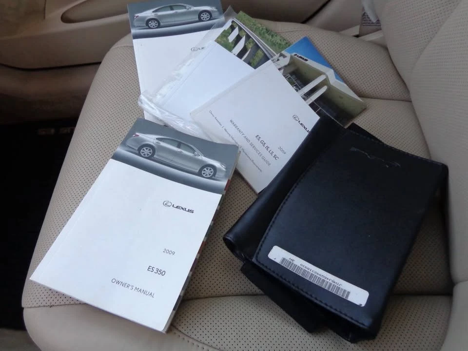 2009 Lexus ES 4th Gen - Image 19 of 20