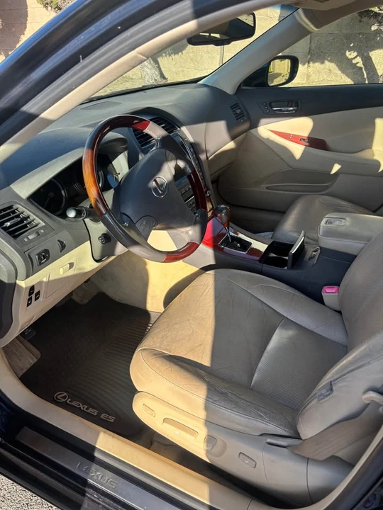 2009 Lexus ES 5th Gen - Image 5 of 8