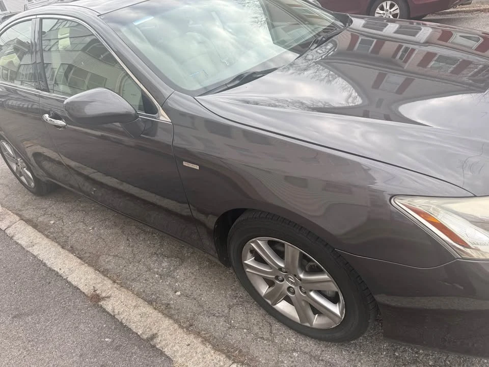 2009 Lexus ES 5th Gen - Image 8 of 11