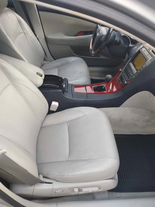 2009 Lexus ES 5th Gen - Image 7 of 10