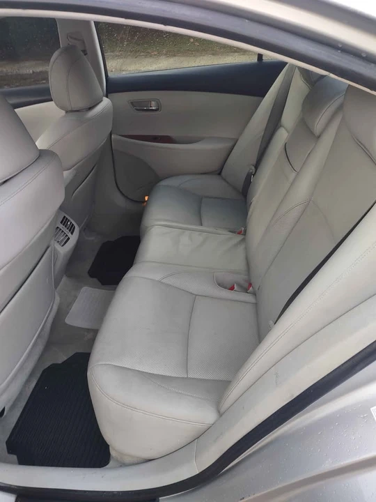 2009 Lexus ES 5th Gen - Image 6 of 10