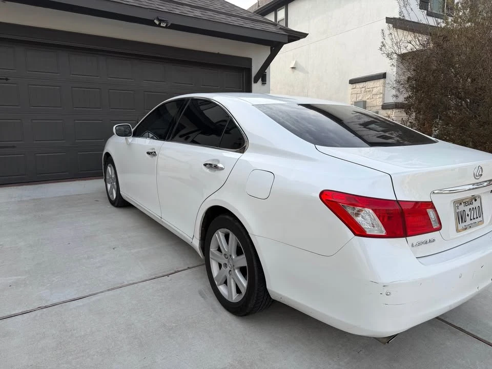 2009 Lexus ES 5th Gen - Image 6 of 17