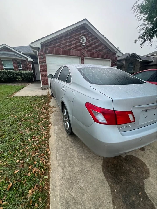 2009 Lexus ES 5th Gen - Image 5 of 9