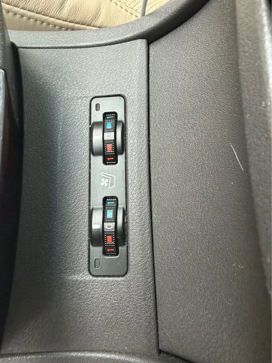 2009 Lexus ES 5th Gen - Image 16 of 17