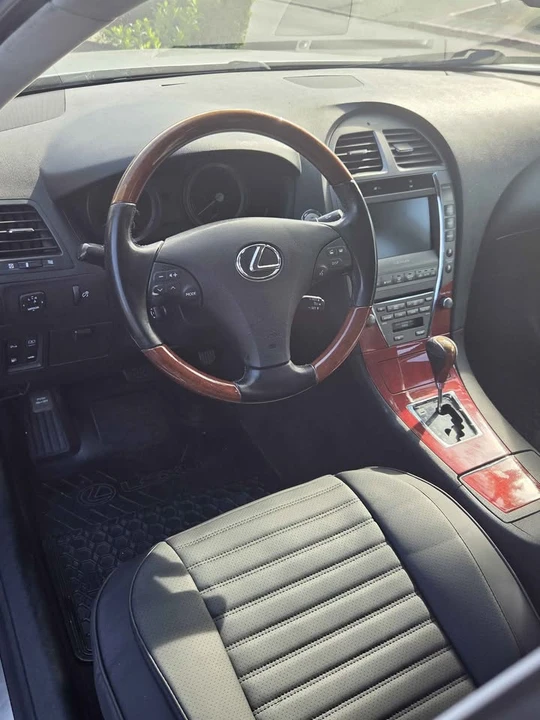 2009 Lexus ES 5th Gen - Image 6 of 20