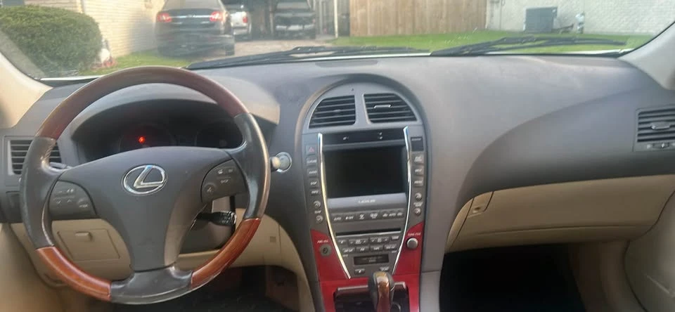 2009 Lexus ES 5th Gen - Image 3 of 9