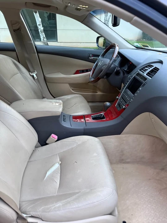 2009 Lexus ES 5th Gen - Image 9 of 12