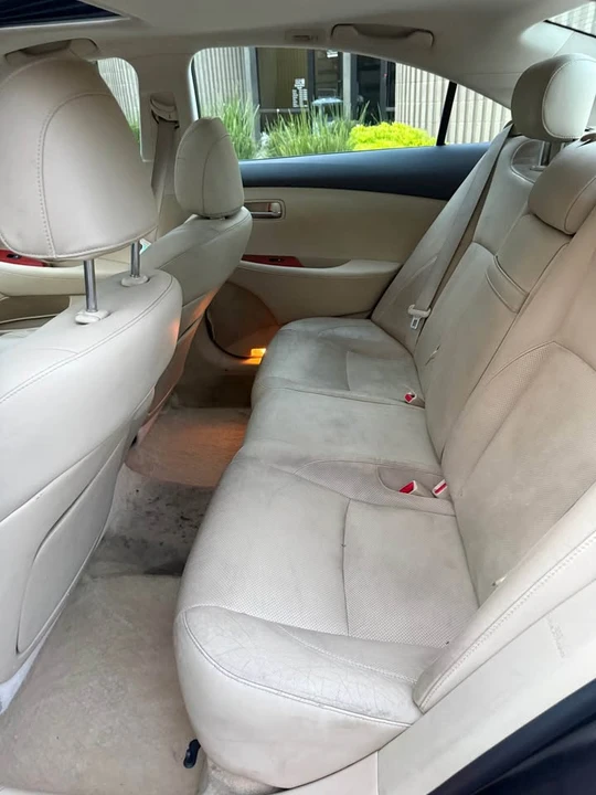 2009 Lexus ES 5th Gen - Image 10 of 12