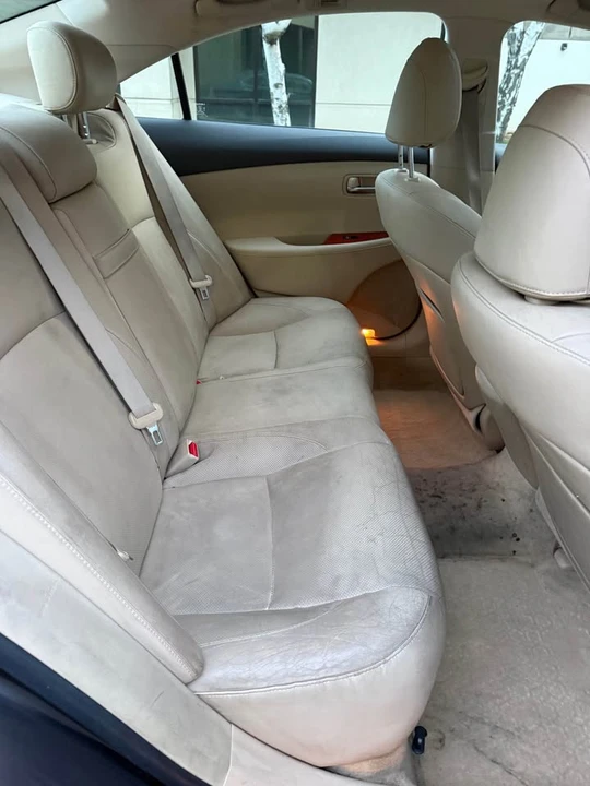2009 Lexus ES 5th Gen - Image 11 of 12
