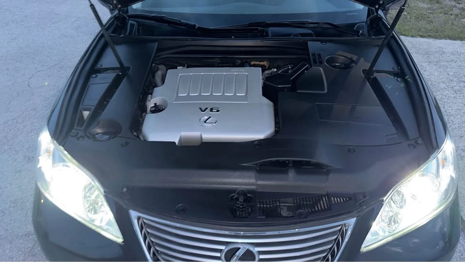 2009 Lexus ES 5th Gen - Image 17 of 20