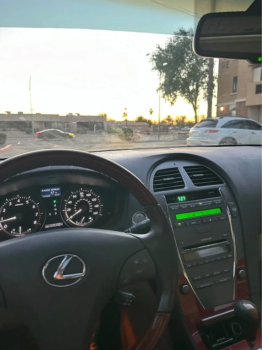 2009 Lexus ES 5th Gen - Image 7 of 11