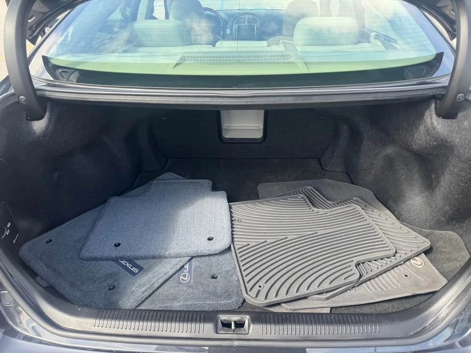 2009 Lexus ES 5th Gen - Image 18 of 20