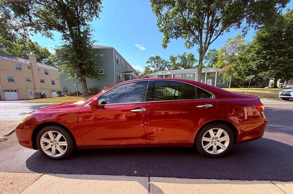 2009 Lexus ES 5th Gen - Image 11 of 11