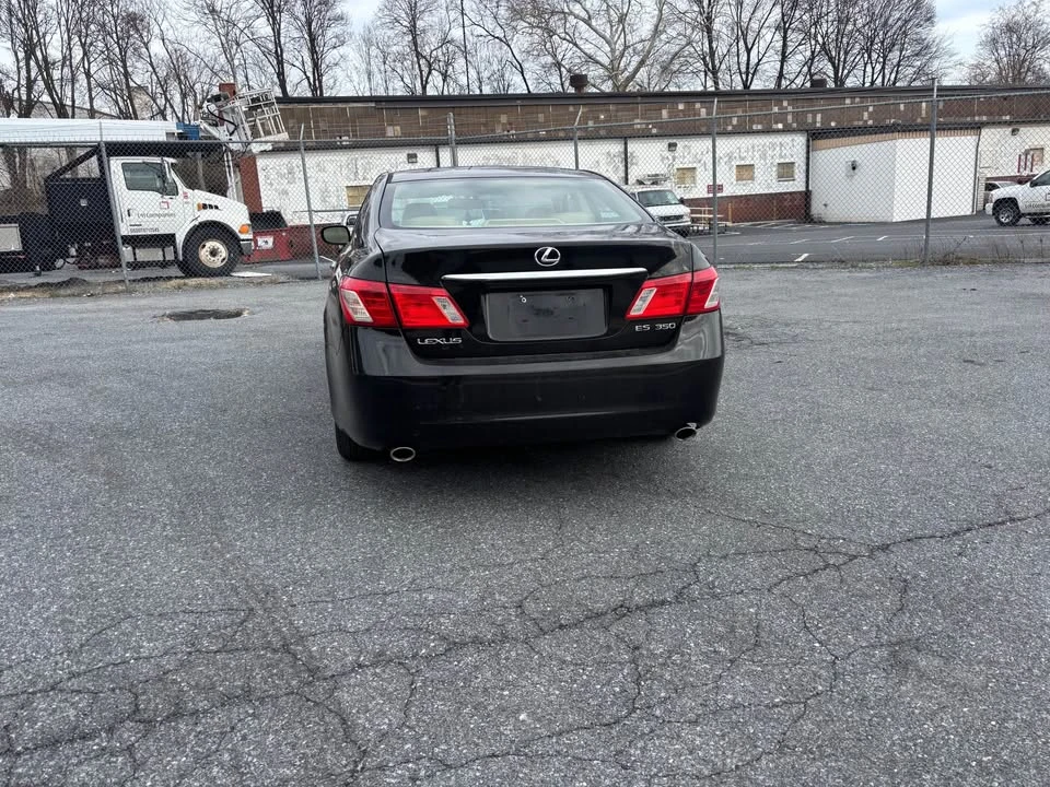 2009 Lexus ES 5th Gen - Image 5 of 11