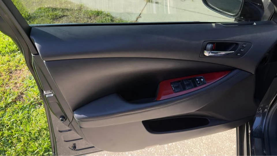 2009 Lexus ES 5th Gen - Image 14 of 20
