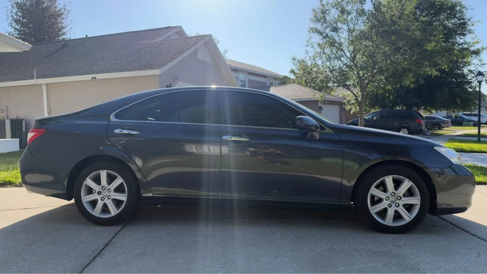 2009 Lexus ES 5th Gen - Image 16 of 20