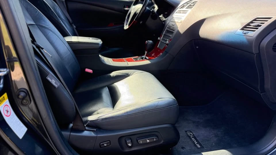 2009 Lexus ES 5th Gen - Image 8 of 20