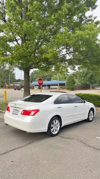 2009 Lexus ES 350 Luxury Sedan