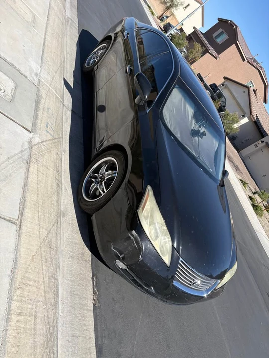2009 Lexus ES 5th Gen - Image 2 of 4