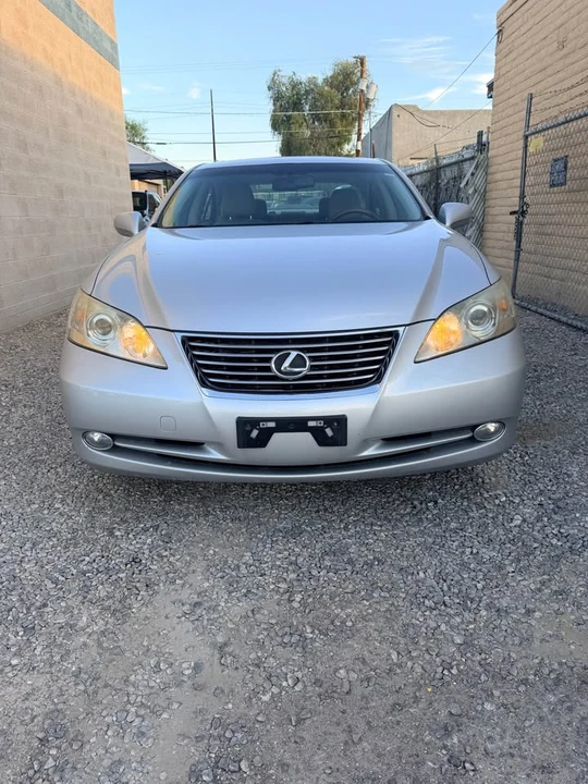 2009 Lexus ES 5th Gen - Image 2 of 17