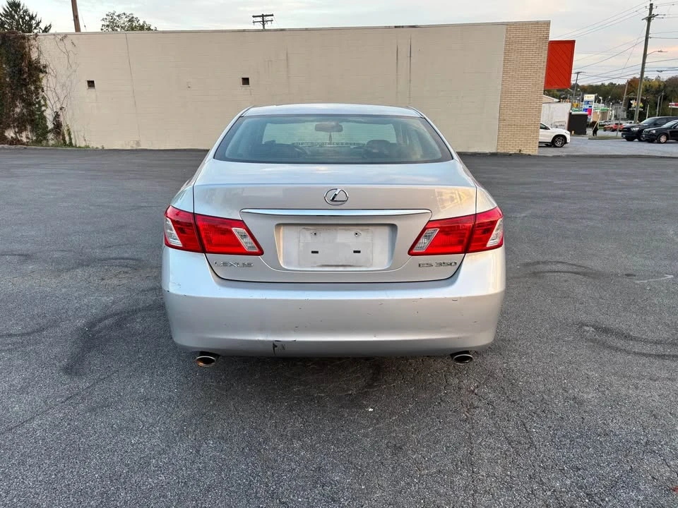 2009 Lexus ES 4th Gen - Image 4 of 8