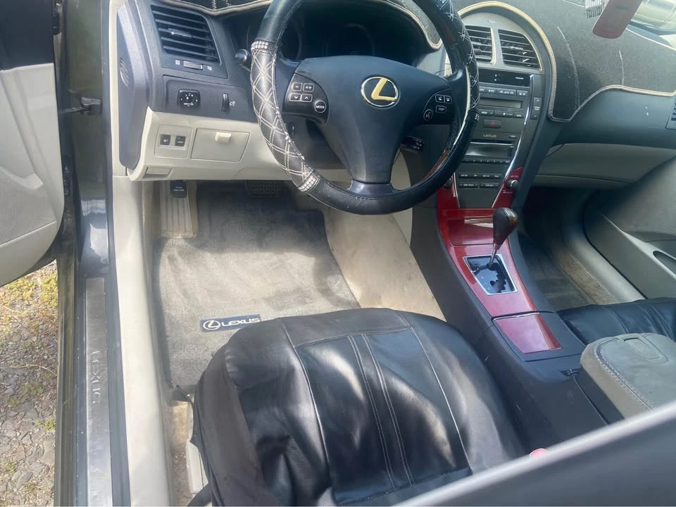 2009 Lexus ES 5th Gen - Image 7 of 8