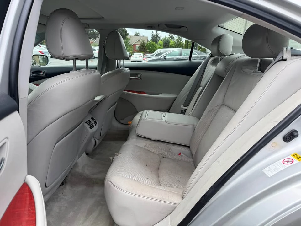 2009 Lexus ES 5th Gen - Image 11 of 18