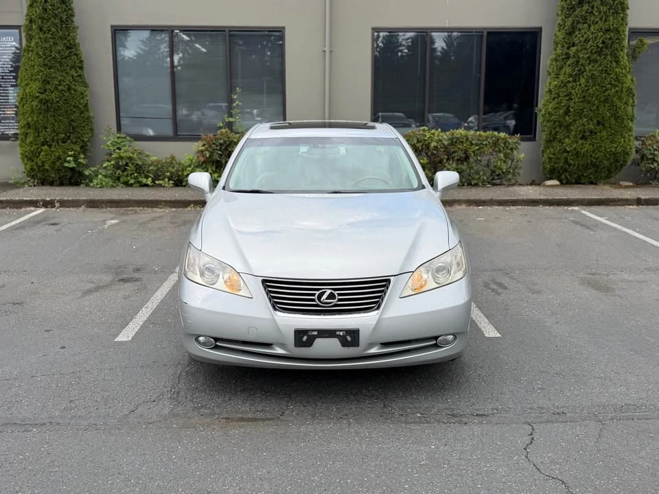 2009 Lexus ES 5th Gen - Image 2 of 18