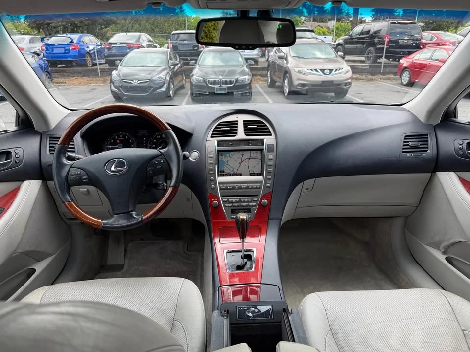 2009 Lexus ES 5th Gen - Image 10 of 18