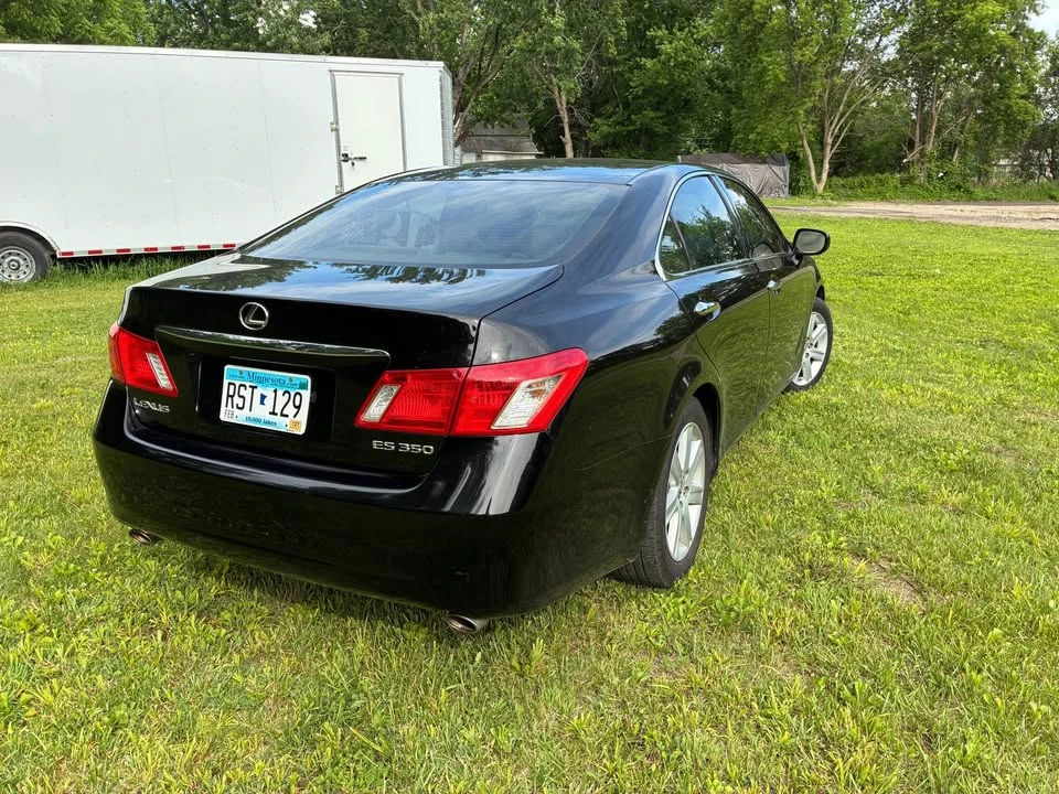 2009 Lexus ES 5th Gen - Image 4 of 11