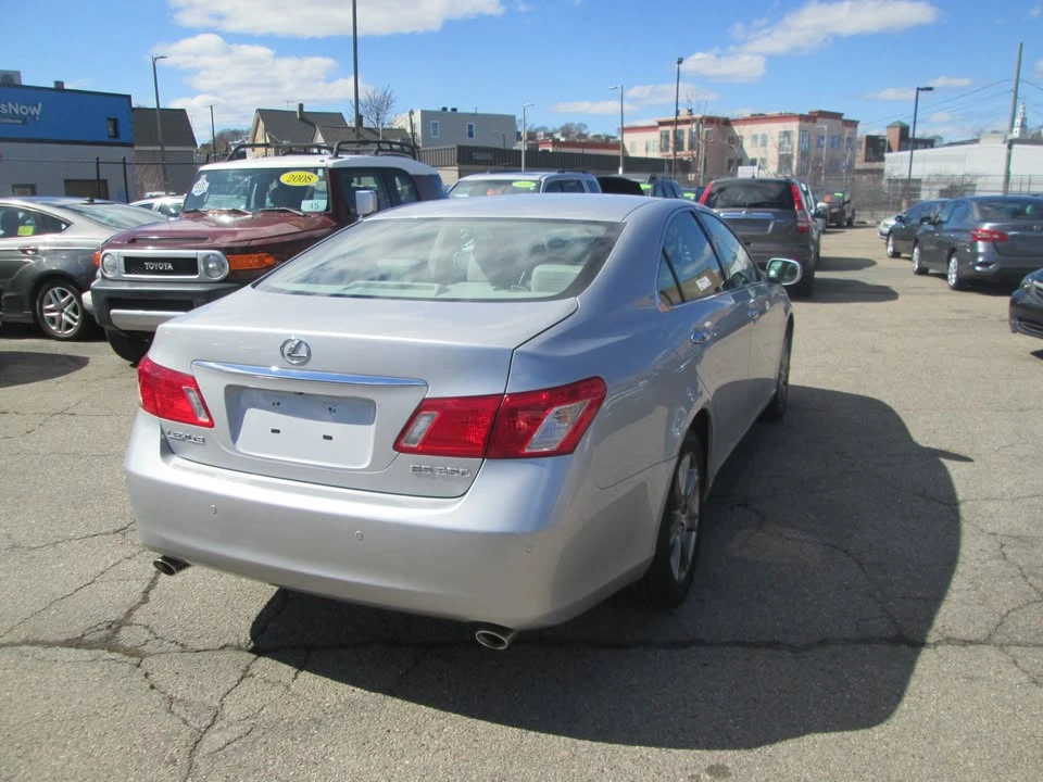 2009 Lexus ES 5th Gen - Image 6 of 13